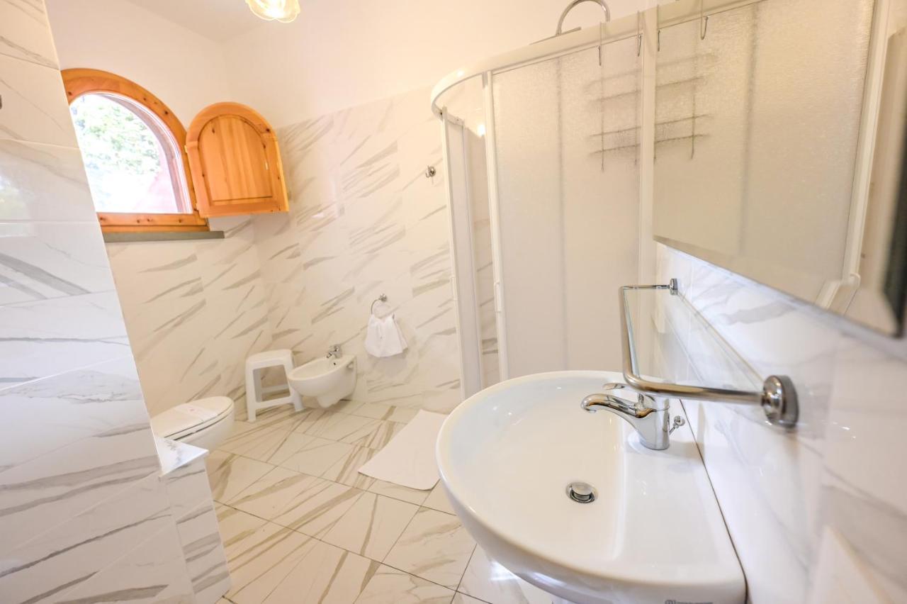 Agriturismo Poggio Al Pino Montelupo Fiorentino Εξωτερικό φωτογραφία